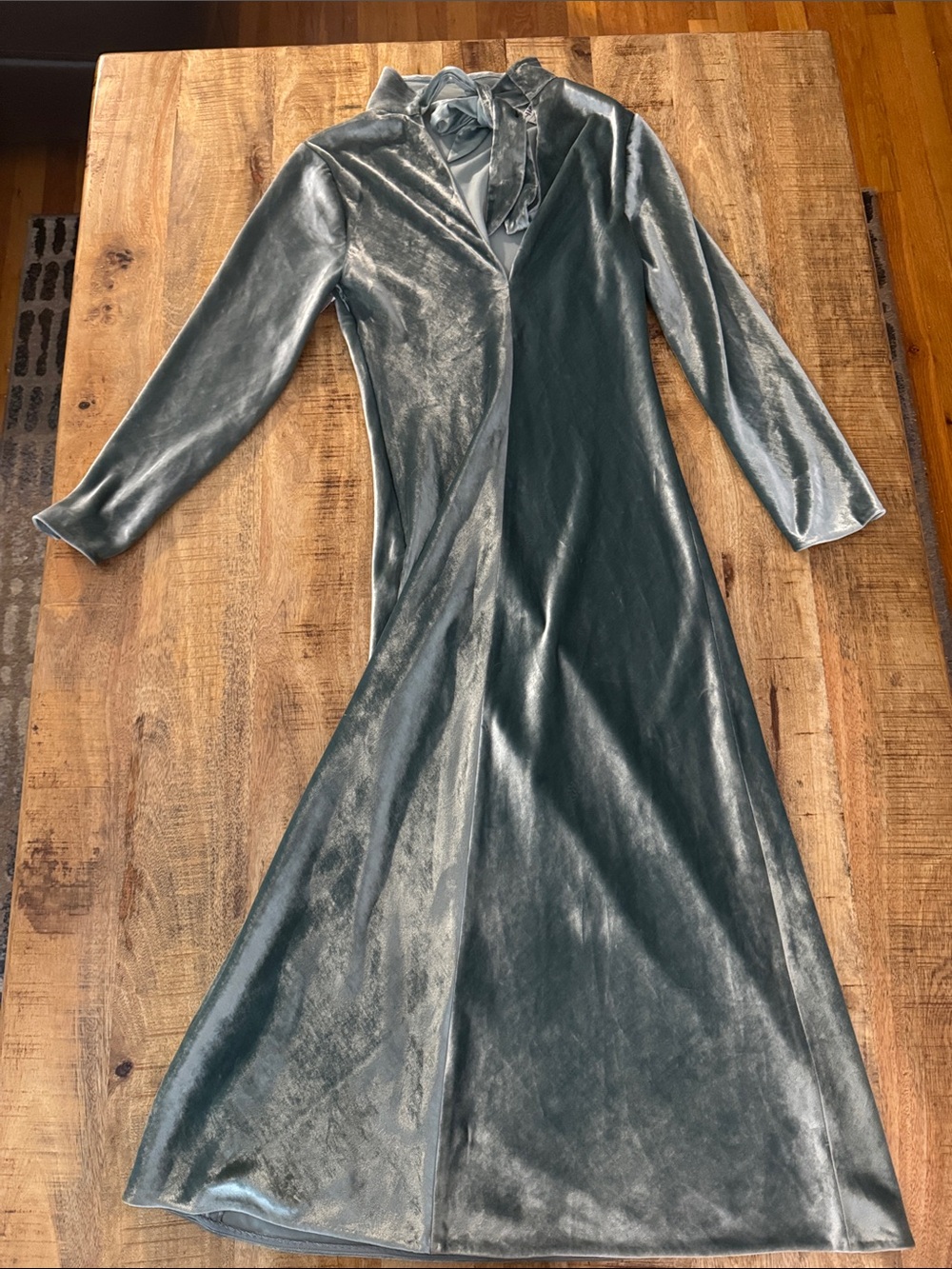 Vince Soft Velvet Long Sleeve Shift Dress - Sage Green NEW NWT XXS - Picture 2 of 7